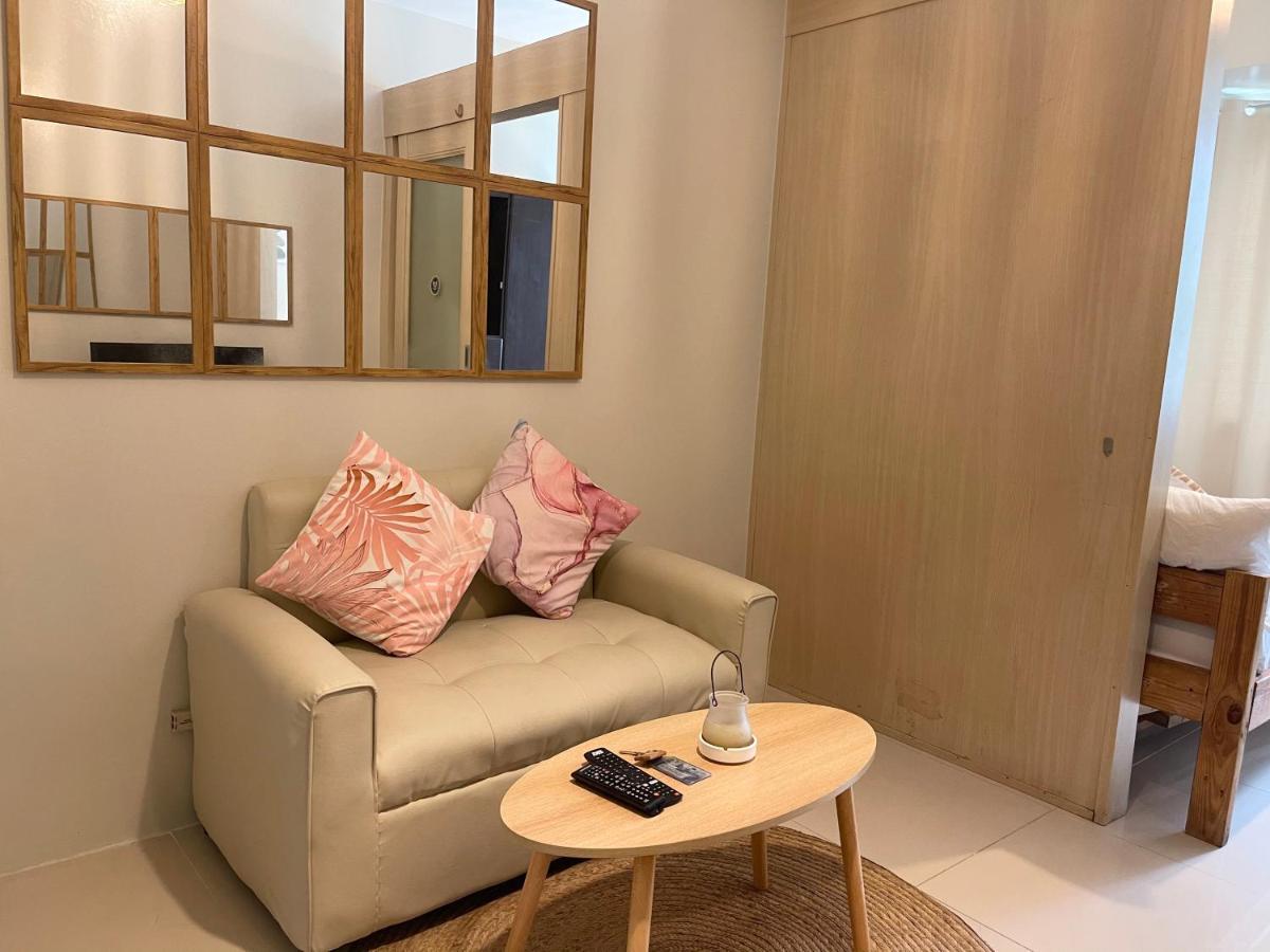 Premiere Haven At Sea Residences Condominium Manila Esterno foto