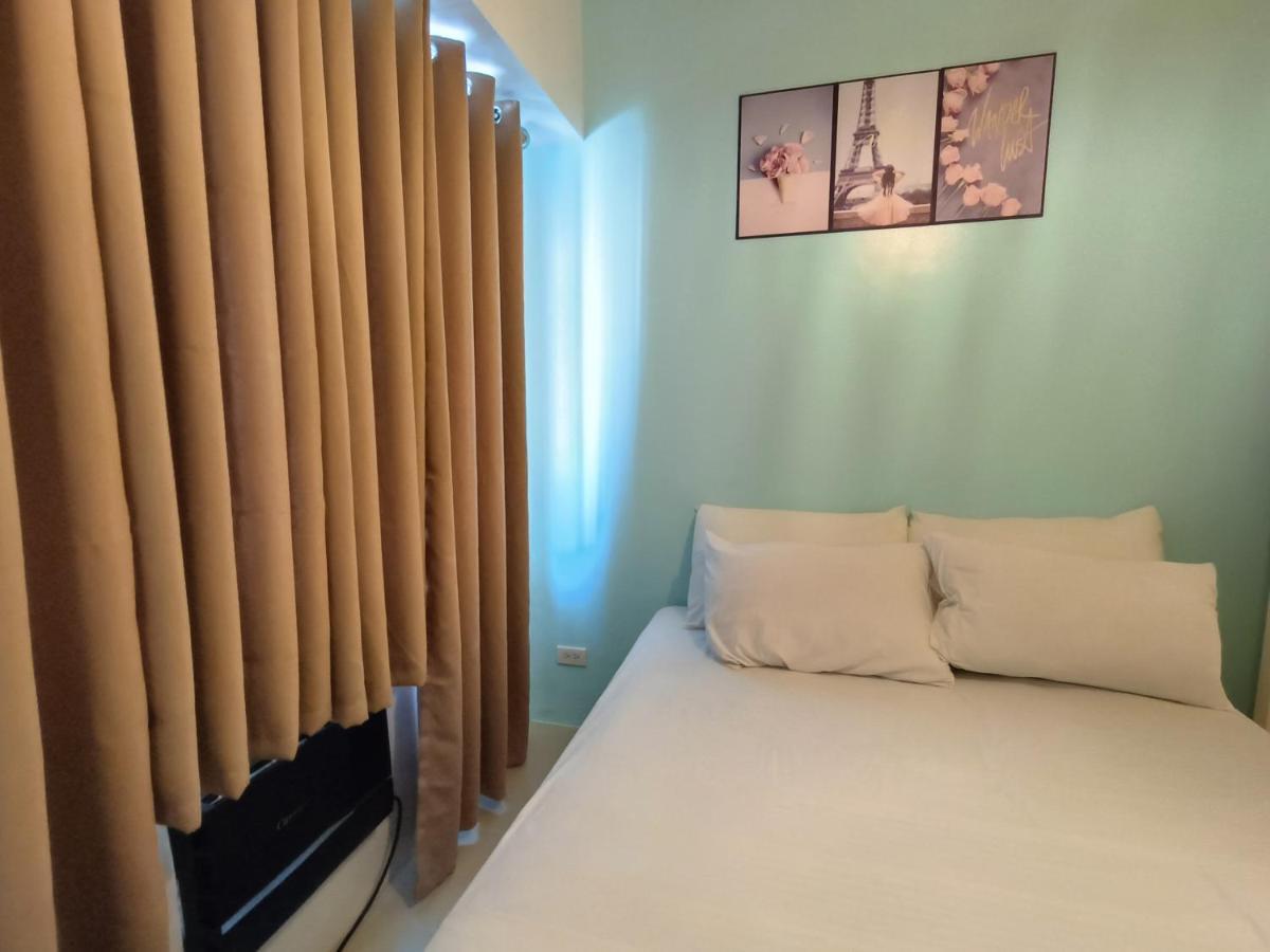 Premiere Haven At Sea Residences Condominium Manila Esterno foto