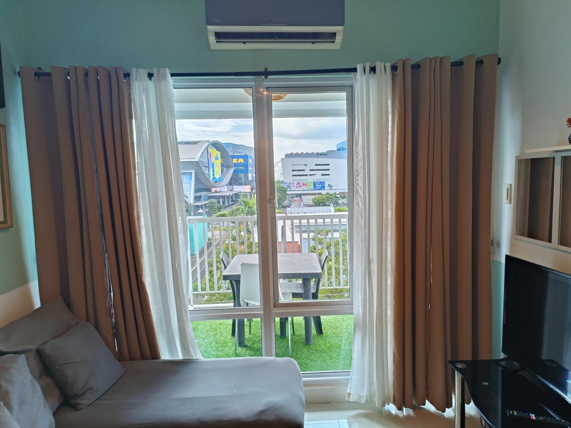 Premiere Haven At Sea Residences Condominium Manila Esterno foto
